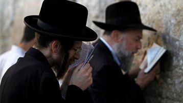 الصهاينة و”اليهود”