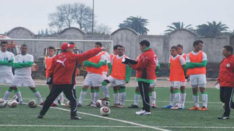 بن ڤانة: مجموعتنا صعبة لكننا عازمون على التأهل