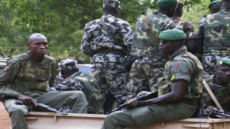 ECOWAS Threatens New Sanctions on Mali Junta