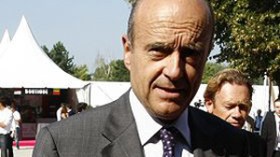 ألان‭ ‬جوبي‭ ‬في‭ ‬مهمة‭ ‬لإصلاح‭ ‬ما‭ ‬أفسده‭ ‬كوشنير‭ ‬واليمين‭ ‬المتطرف