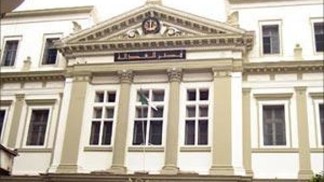 معوّق‭ ‬ومير‭ ‬ومسؤولون‭ ‬يحتالون‭ ‬على‭ ‬المواطنين‭ ‬بسكنات‭ ‬وهمية‭ ‬