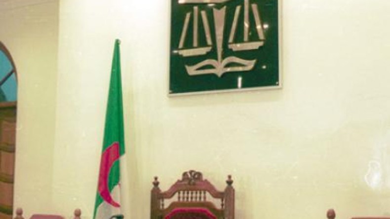 أمر بالقبض على الجنرال المتقاعد حسان