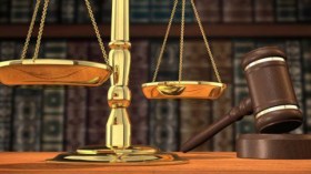 النطق‭ ‬بالأحكام‭ ‬في‭ ‬المحاكم‮… ‬لحظات‭ ‬تشد‭ ‬الأنفاس