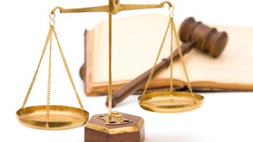 ويسألونك عن الحقوق والحريات في الجزائر