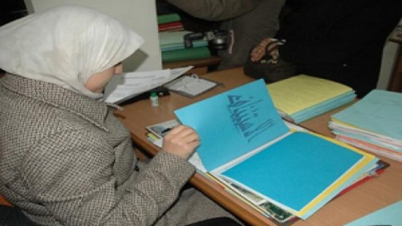 المحضرون القضائيون “يشكون” مواجهات الأزواج المطلقين
