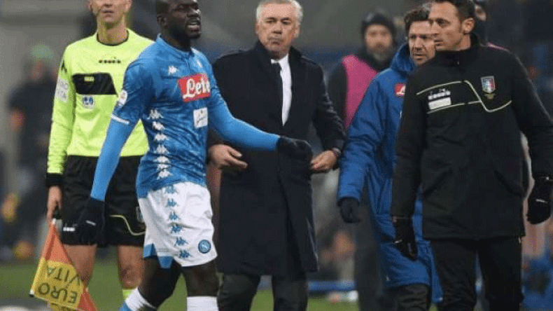 رئيس وزراء إيطاليا يؤيد توقفاً مرحلياً للدوري