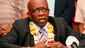 صحيفة بريطانية: قطر منحت رشوة للنائب السابق لرئيس الفيفا