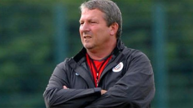 “المنتخب الإيفواري يخشى الفريق الجزائري”