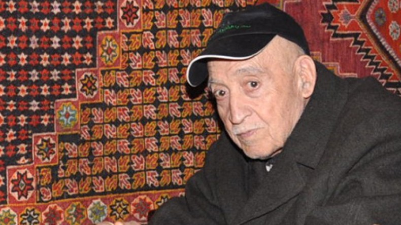 الكرة الجزائرية تودع أحد رموزها التاريخيين