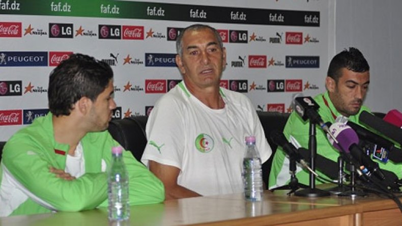 الفاف لن تجدد عقد قريشي في حالة استمرار خاليلوزيتش بعد مونديال البرازيل