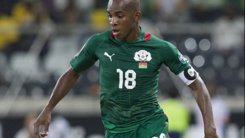 البوركينابي كابوري: روسيا ستفوز على الجزائر