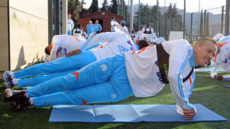 قدير..من الجو الحار لجنوب إفريقيا إلى رداءة طقس مرسيليا