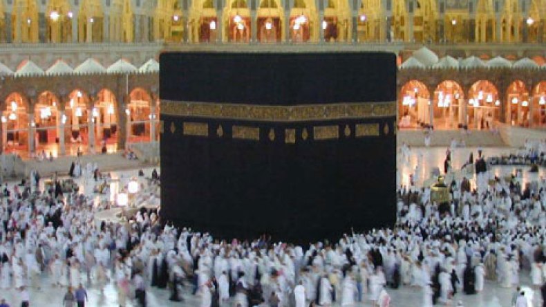 هل أزور بيت الله لأتمكن من التوبة