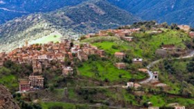 قرى القبائل تتضامن مع “آث جناذ” وتقف صفا ضد الإرهاب