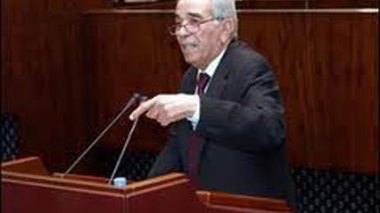 Ould Kablia : «Enlever le voile pour la photo n’est pas une obligation»