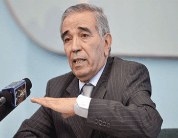 Prochaines échéances électorales: Ould Kablia ordonne aux walis de lutter contre la fraude