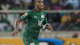 كابوري البوركينابي يصف “الخضر” بالمنتخب الفاشل خارجيا.. وأنصاره بالمتعصبين