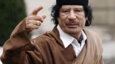Libye: Kadhafi refuse de se rendre, prêt à une « longue bataille »