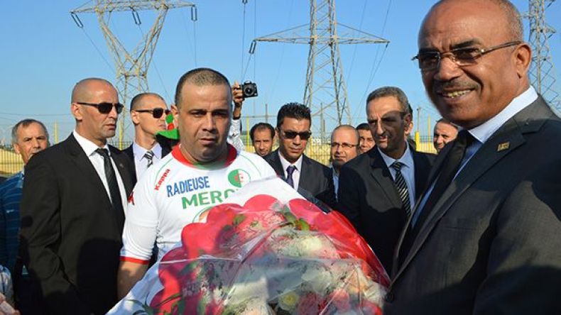 جمعية “راديوز” تكرم وزير الداخلية بدوي والأمن الوطني