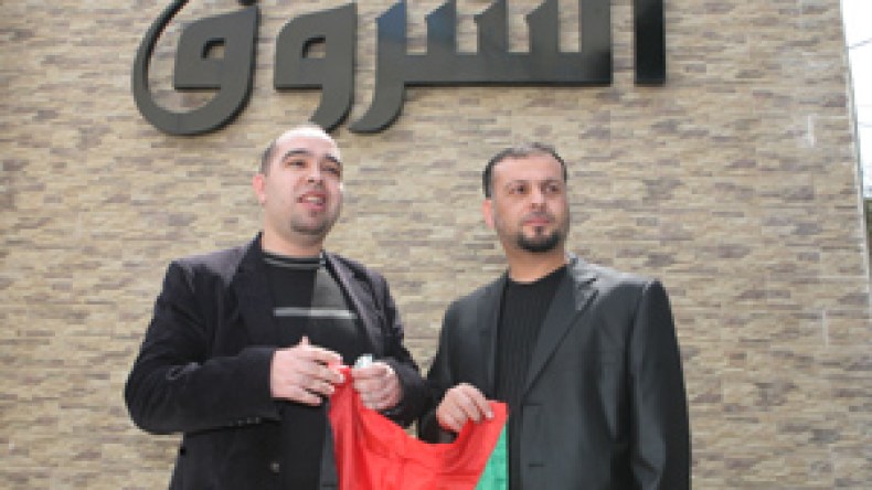 “أنا فخورة بابني، لكني لم أذق النوم ولا طعم الراحة إلا بعد مشاهدته حيا”