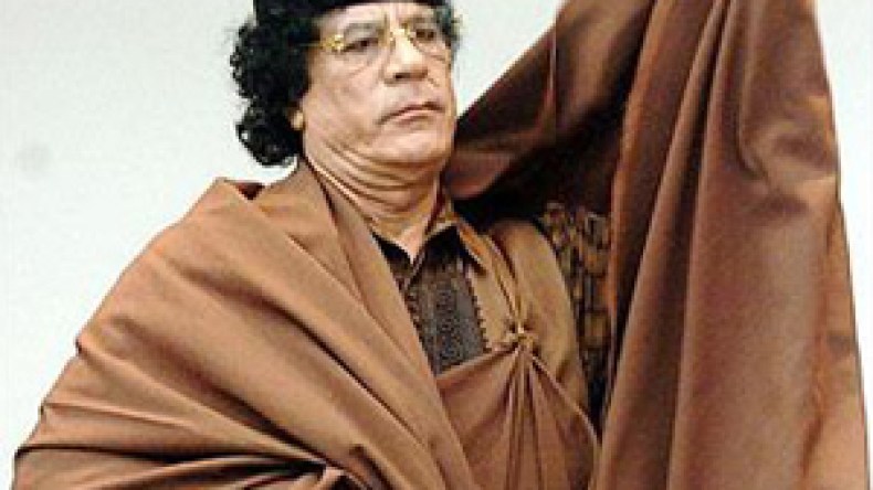 أخطاء القذافي وخطايا “المجلس الانتقالي” في استهداف الجزائر!