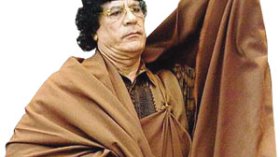 القذافي لازال يسيطر على 50 في المئة من الصحراء الليبية
