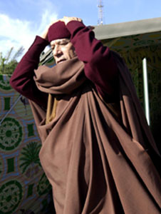 Ils ont brulé le Livre vert et réclamé le départ du régime : les Libyens déclarent la guerre à Kadhafi