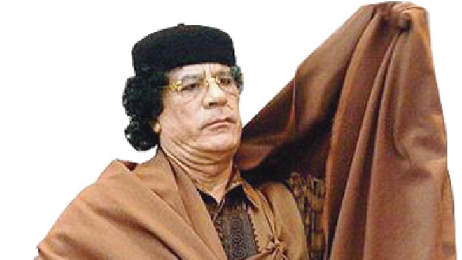 القذافي يتجه إلى بوركينافاسو محملا بسبائك الذهب وملايير الدولارات