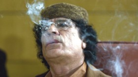 معمر القذافي يغير تكتيكه الحربي ضد الثوار