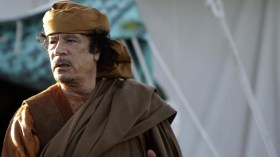 منتحلة صفة ابنة معمر القذافي‮ ‬تطارد الجزائريين