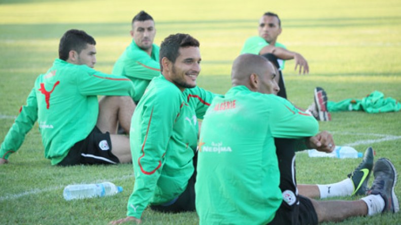 خاليلوزيتش سيضع الثقة في حليش أمام مالي