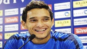 خاليلوزيتش التقى كادامورو وسيستدعيه رسميا لمباراة غامبيا