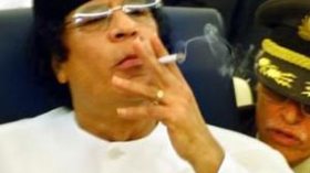 القذافي سيعقد قمة عربية مصغرة في 10 جوان