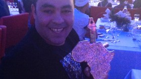 مُسابقة “كورا أورلد” تُتوٌج كادير الجابوني أفضل مُغني في شمال إفريقيا