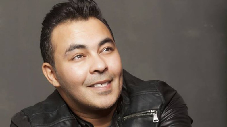 حصريا: كادير الجابوني يغني كلمات شارة مسلسل “الخاوة”