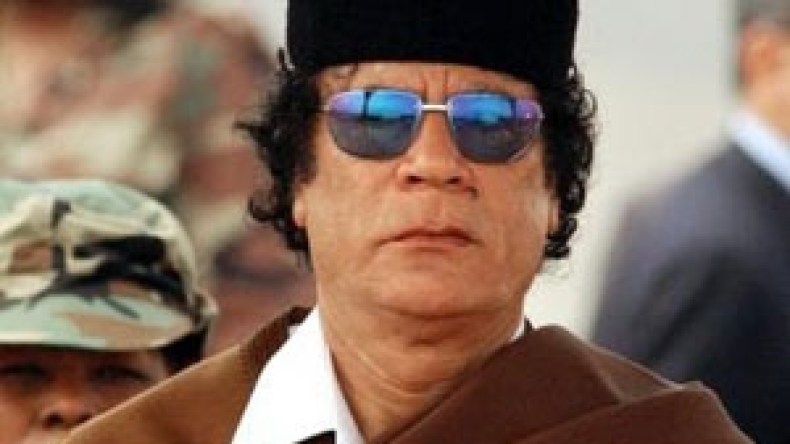 القذافي يدعو إلى إنصاف الأقليات ومطالبة بعودة حكم الفاطميين