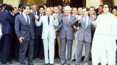 Kadhafi et Ben Ali conseillaient Chadli…