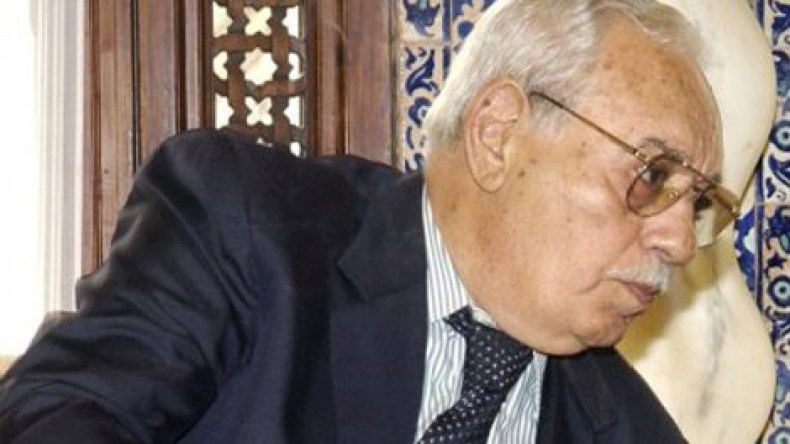 رئيس المجلس الأعلى للدولة السابق علي كافي في ذمة الله