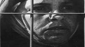 وفاة عميدة الممثلات الجزائريات” كلتوم” بعد صراع مرير مع الوحدة والمرض