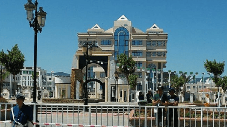 تمديد الحجر الجزئي في القالة ورفعه عن بلدية الشط