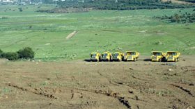 Algerian Prime Minister allows destroying 17 km of El Kala preserve