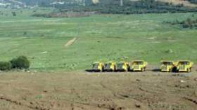 بلخادم “يرخص” لغول بتدمير 17 كلم من محمية القالة