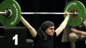 كلثوم أمريكية تشارك في أولمبياد لندن 2012 بالحجاب