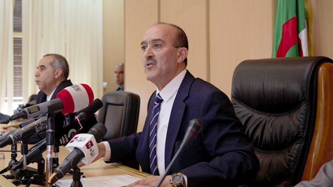 وزير الداخلية يستنفر الولاة لمواجهة انتشار كورونا