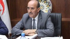 وزارة الداخلية: منح التراخيص الاستثنائية للتنقل إلى الخارج الكترونيا