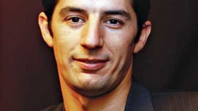 كمال الحراشي: “وكلنا محاميا لمقاضاة كل من يسطو على أغاني والدي”