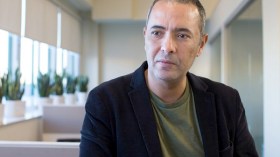 المطلب الجزائري بالإعتذار نفاق.. تعبنا من استعمال الثورة كسجل تجاري