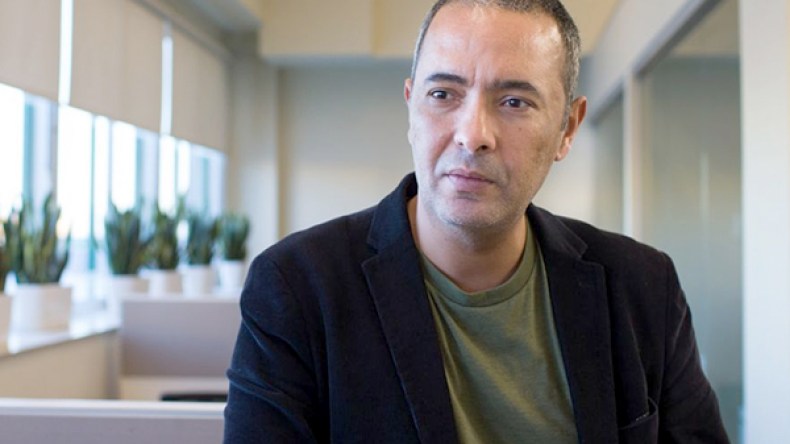 المطلب الجزائري بالإعتذار نفاق.. تعبنا من استعمال الثورة كسجل تجاري