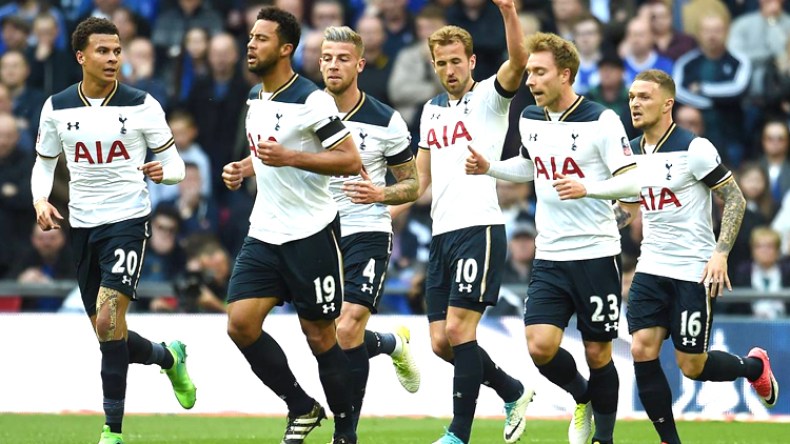 لاعبو توتنهام الإنجليزي يسيطرون على نصف نهائي المونديال