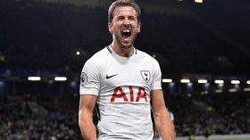 توتنهام يمدد عقد نجمه هاري كاين حتى عام 2024